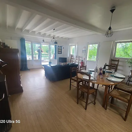 Gasthof Entre 2 Rives Charly-sur-Marne